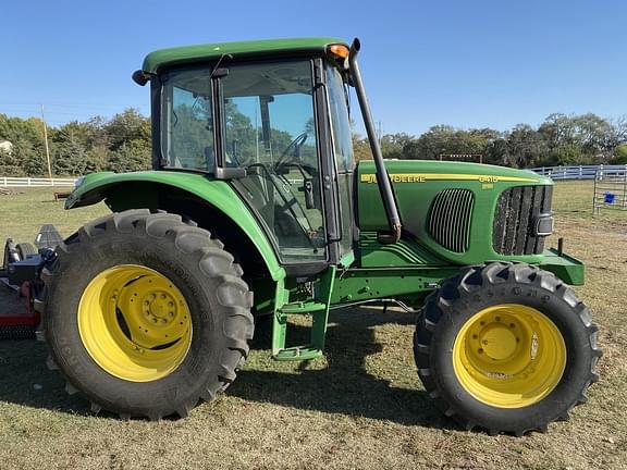 Image of John Deere 6415 equipment image 3