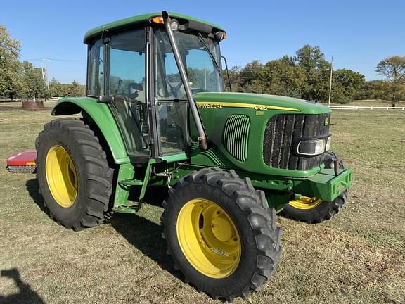 Image of John Deere 6415 equipment image 4