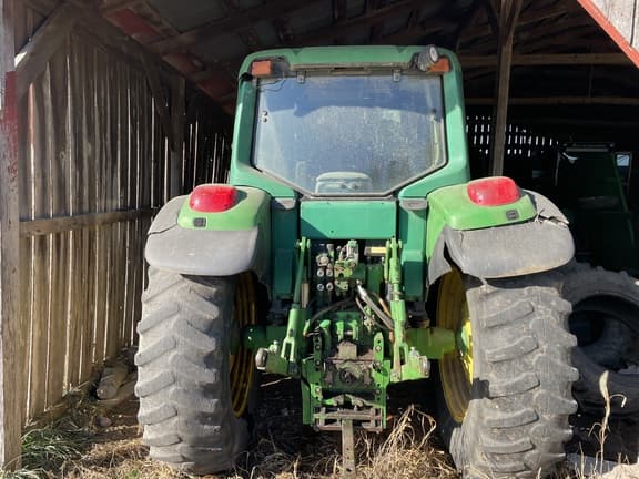 Image of John Deere 6420 equipment image 2