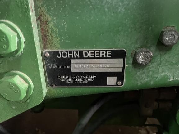 Image of John Deere 6420 equipment image 2