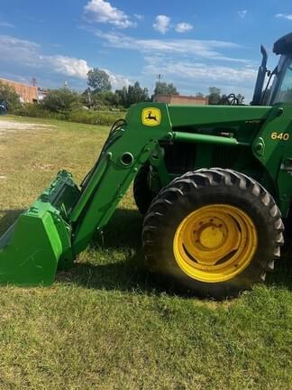 Image of John Deere 6420 equipment image 2