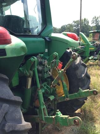 Image of John Deere 6420 equipment image 4