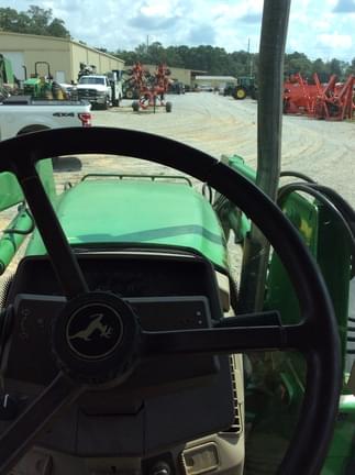 Image of John Deere 6420 equipment image 1