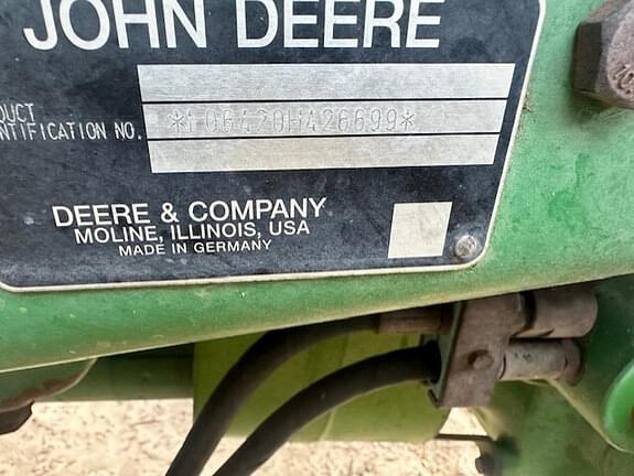 Image of John Deere 6420 equipment image 4