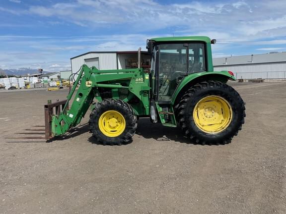 Image of John Deere 6420 equipment image 1