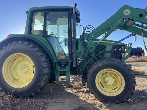 Image of John Deere 6420 equipment image 3