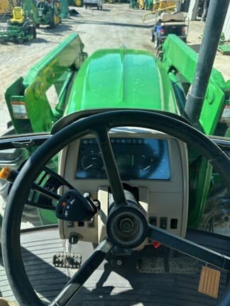 Image of John Deere 6615 equipment image 1