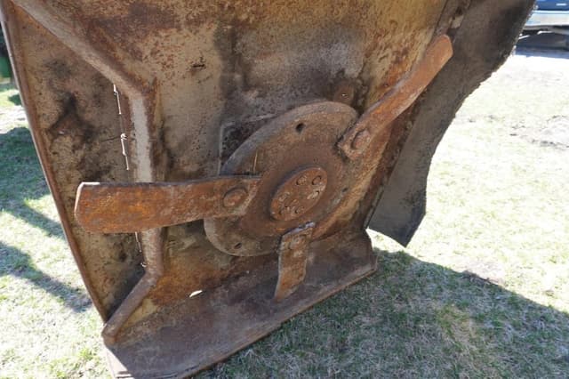 Image of John Deere 6615 equipment image 4