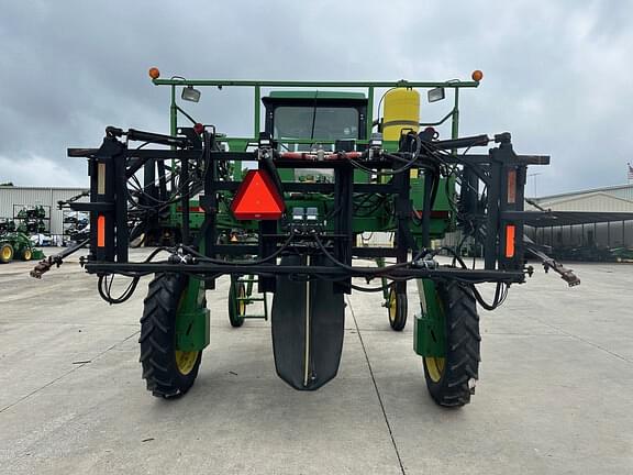 Image of John Deere 6700 equipment image 3