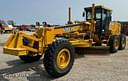 2004 John Deere 670CH Image