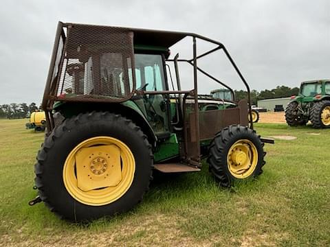 Image of John Deere 6715 equipment image 3