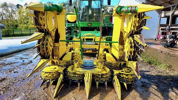 Image of John Deere 688 Primary image