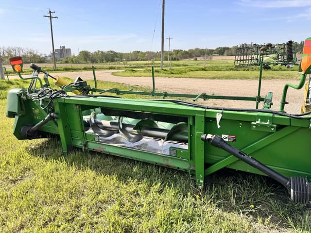 Image of John Deere 693 equipment image 4