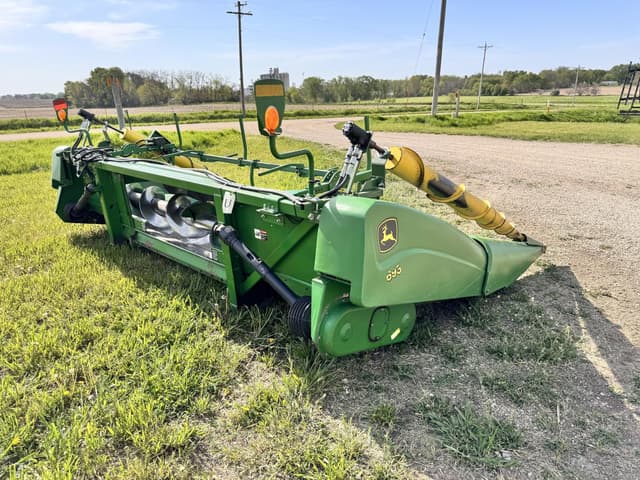Image of John Deere 693 equipment image 3