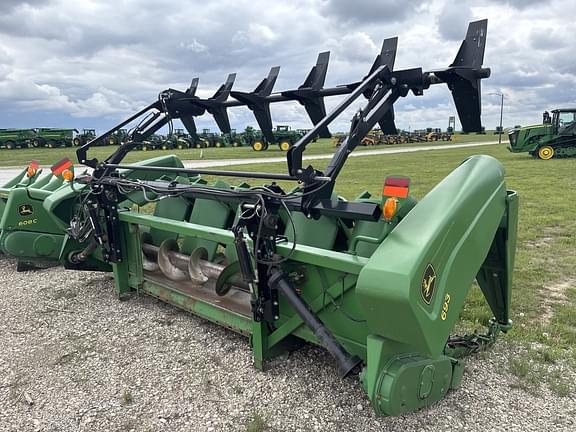 Image of John Deere 693 equipment image 2