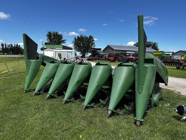 Image of John Deere 693 equipment image 4