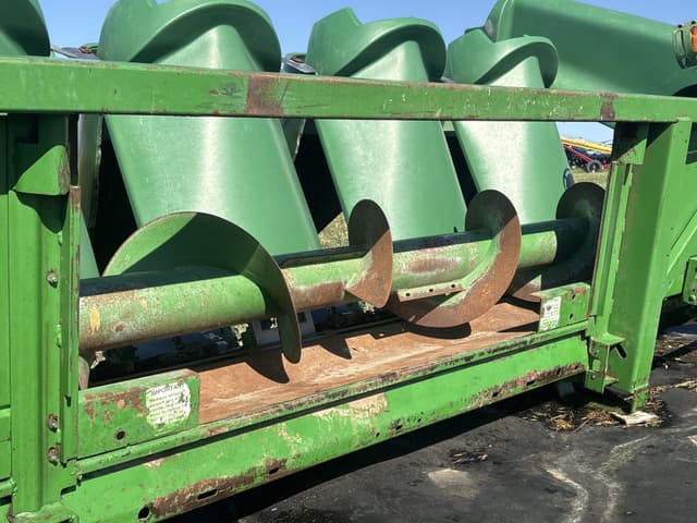 Image of John Deere 693 equipment image 2