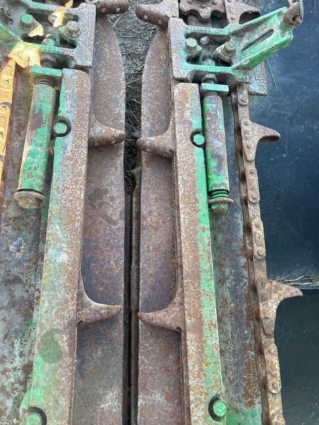 Image of John Deere 693 equipment image 4