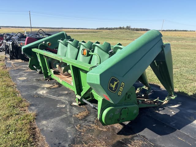 Image of John Deere 693 equipment image 2