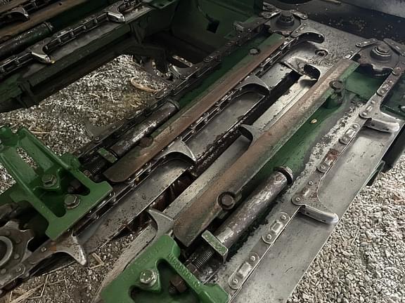 Image of John Deere 693 equipment image 1