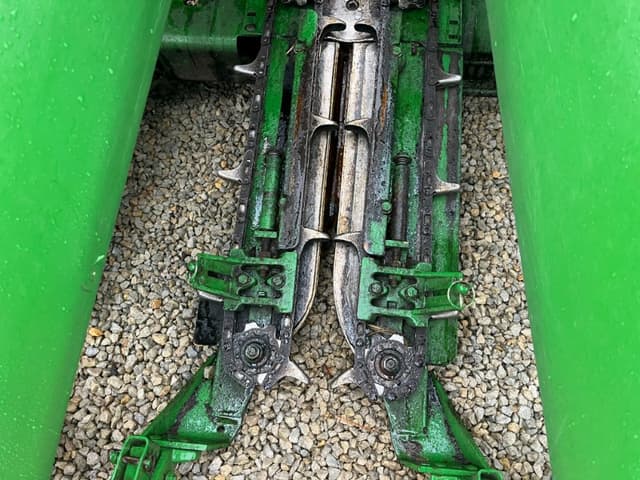 Image of John Deere 693 equipment image 2