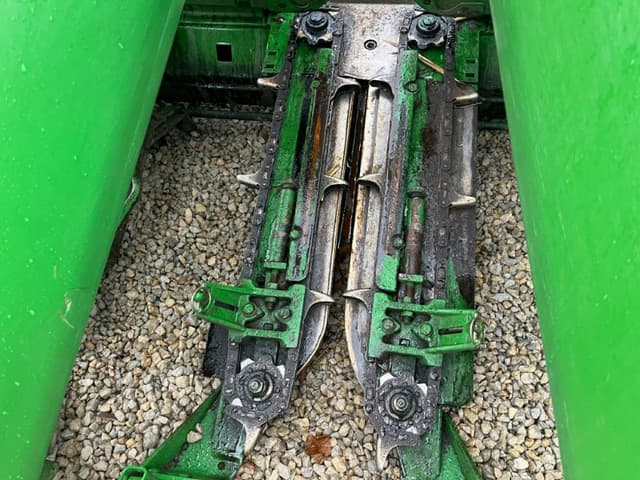 Image of John Deere 693 equipment image 3