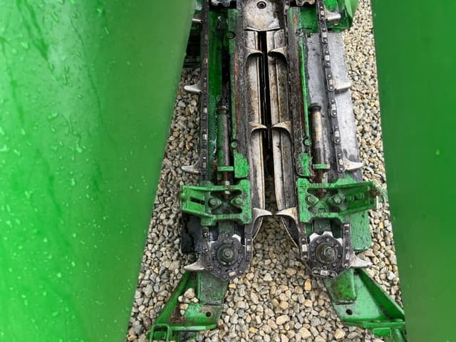 Image of John Deere 693 equipment image 1