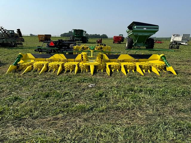 Image of John Deere 710 equipment image 2