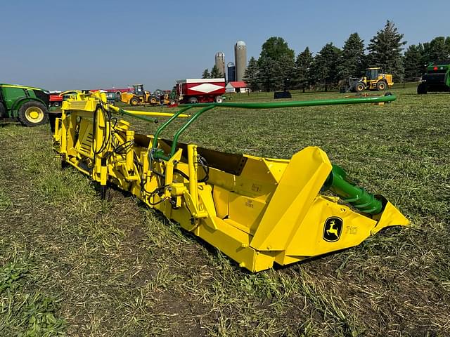 Image of John Deere 710 equipment image 4