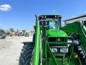 Thumbnail image John Deere 7220 11