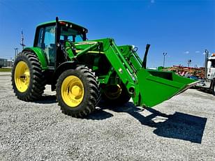 Main image John Deere 7220 7