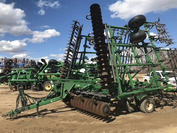 Main image John Deere 726