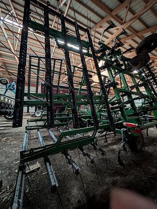Image of John Deere 726 equipment image 1