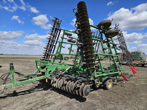 2004 John Deere 726 Equipment Image0