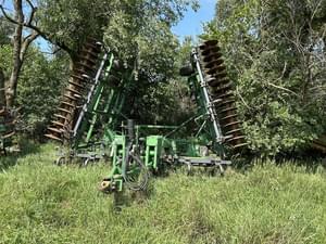 2004 John Deere 726 Image