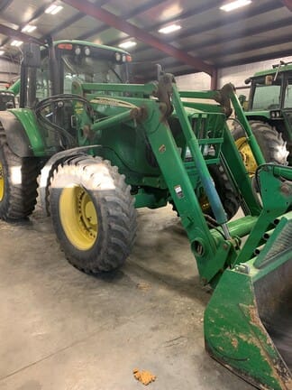 Main image John Deere 7320