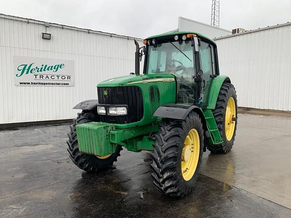 Image of John Deere 7320 Primary image