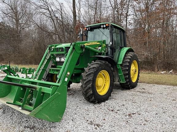 Image of John Deere 7320 Primary image