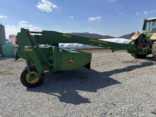 Image of John Deere 735 equipment image 1