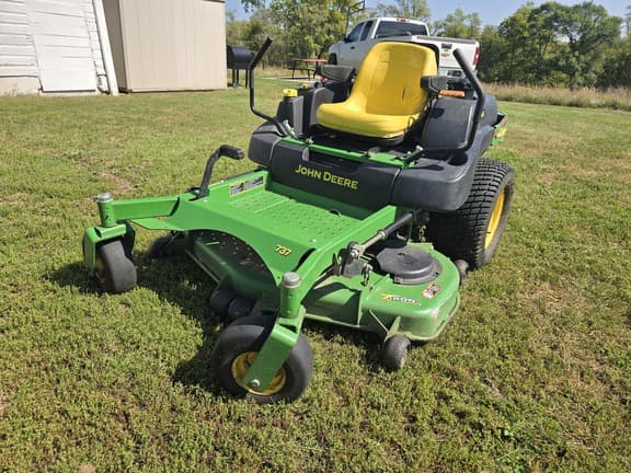 Image of John Deere 737 equipment image 1