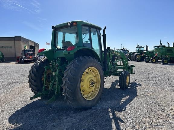 Image of John Deere 7420 equipment image 4