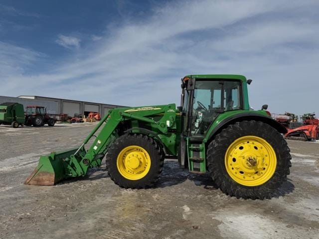 2004 John Deere 7420 Equipment Image0