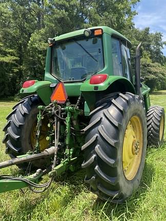 Image of John Deere 7420 equipment image 3