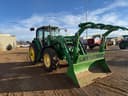 2004 John Deere 7520 Image