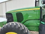 Thumbnail image John Deere 7520 10