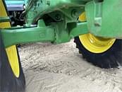 Thumbnail image John Deere 7520 38