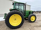 Thumbnail image John Deere 7520 46