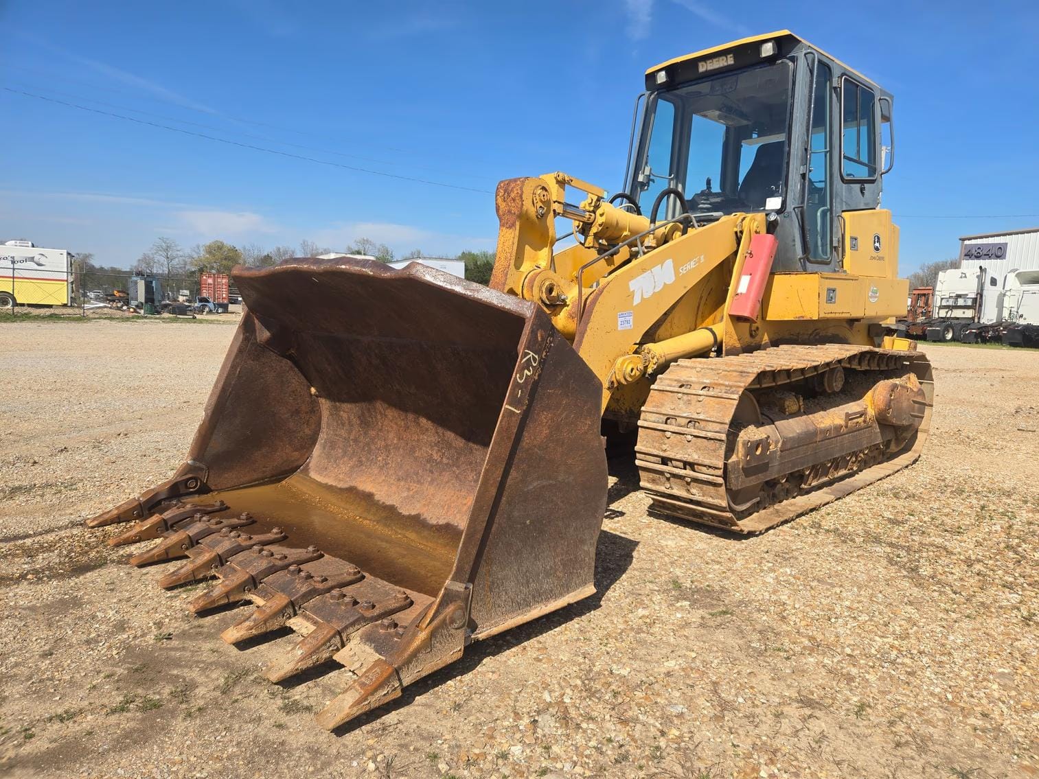 2004 John Deere 755C Equipment Image0