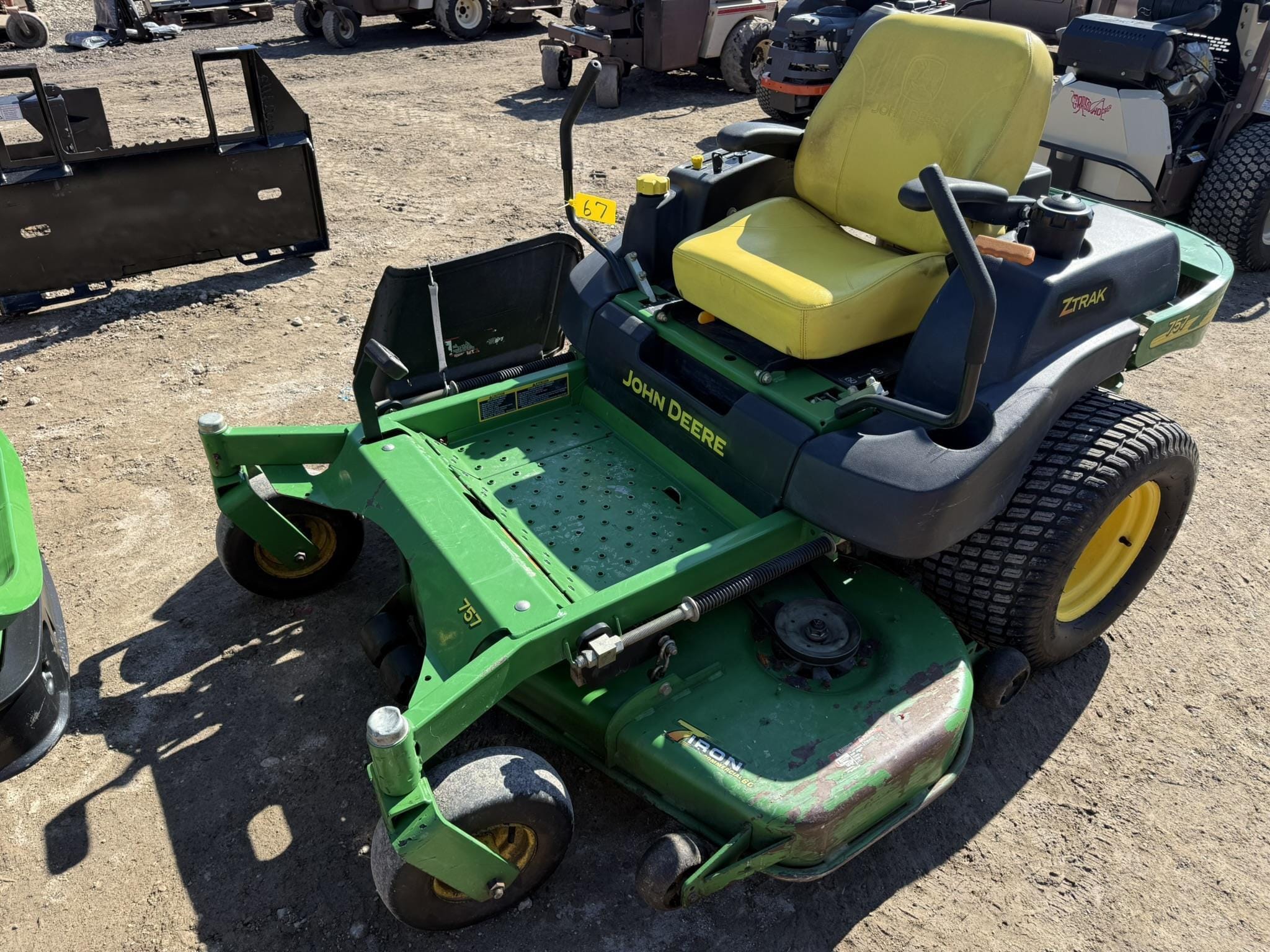 2004 John Deere 757 Equipment Image0