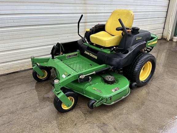 Image of John Deere 757 Primary image